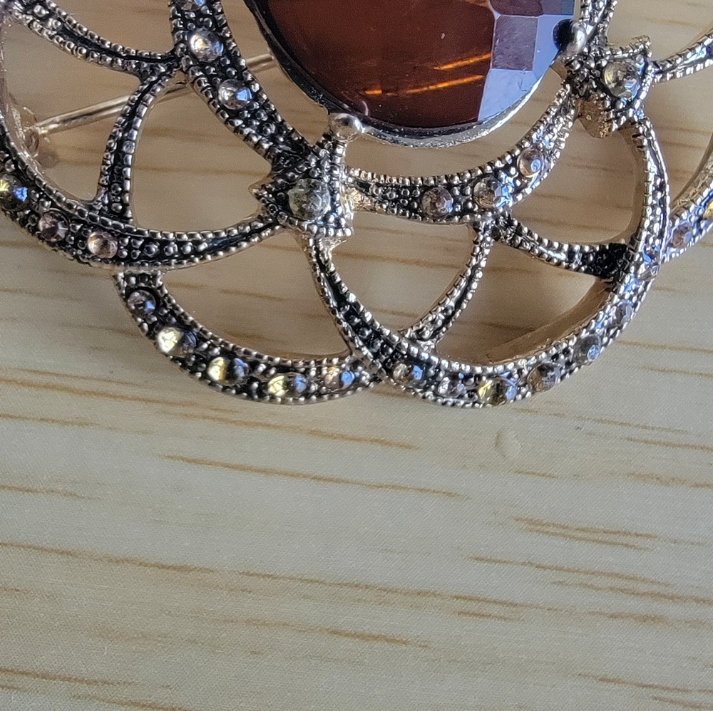 MONET Elegant Gold Tone And Rhinestone Brooch - Picture 4 of 7